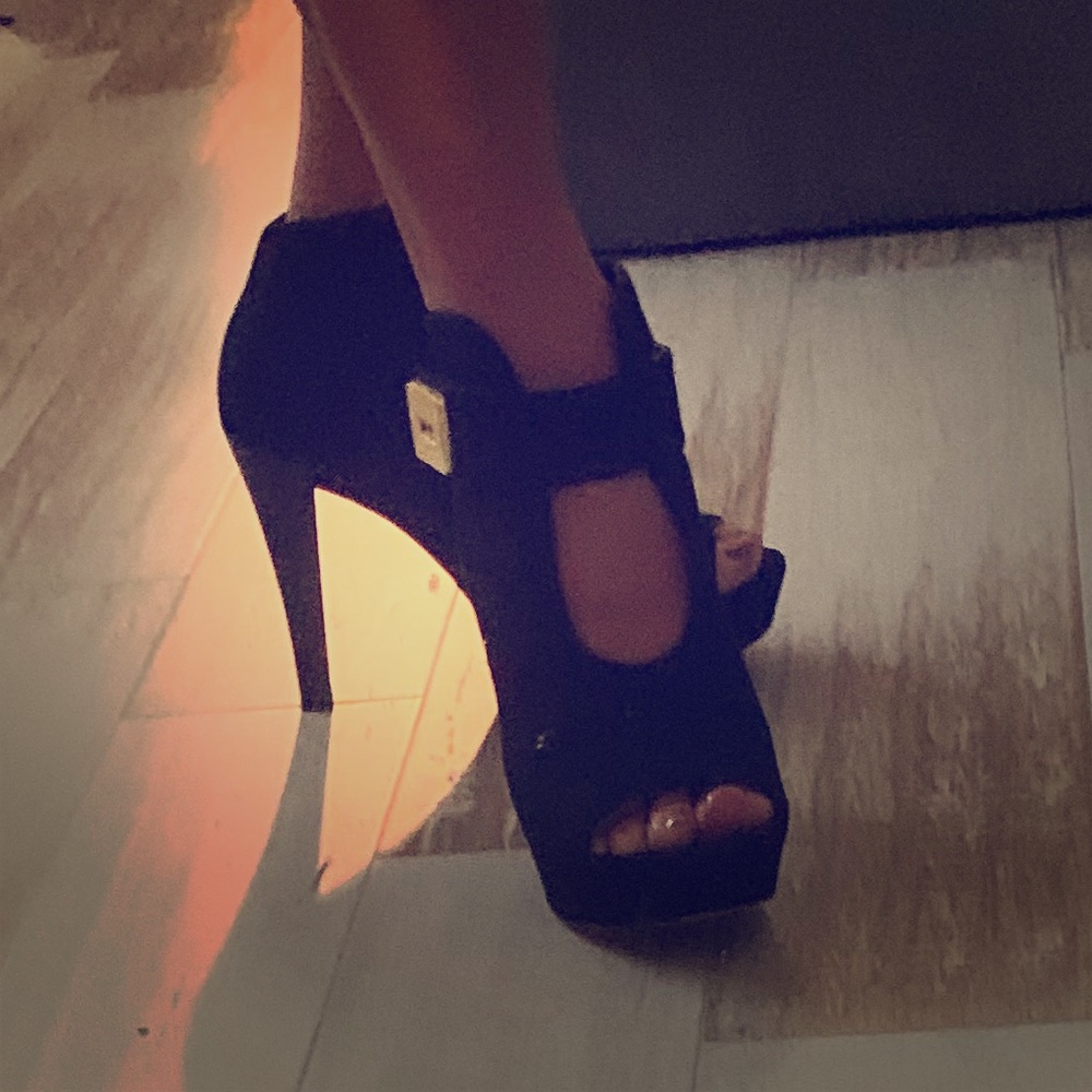 MichaelKors 4 inch heel open toe suede booties